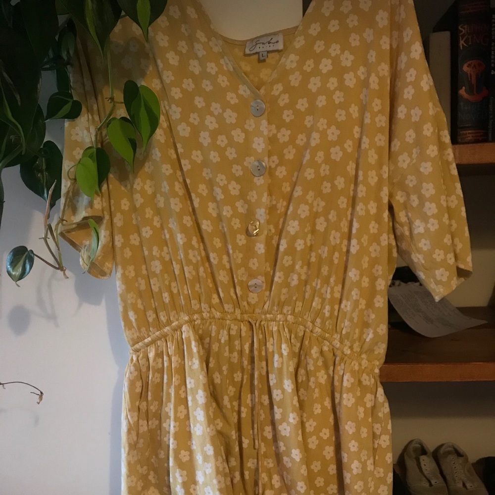 Sabo Skirt Playsuit yellow with daisies